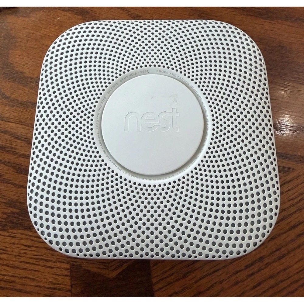 Google Nest Protect Smoke and Carbon Monoxide Alarm Model: 06A, Expired 8/2025